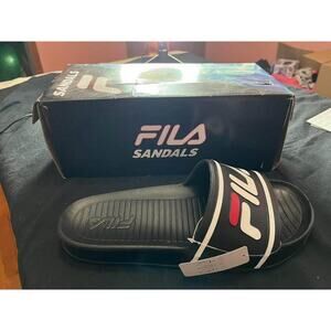 Fila sleek slide size 12